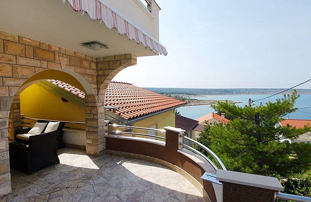 90 m² Apartment ∙ 3 bedrooms ∙ 6 guests in Kruševo