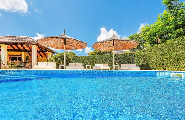 Adelheid Biograd 