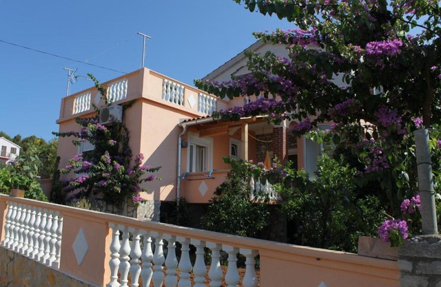 Terrace Sea Sali Dugi Otok 