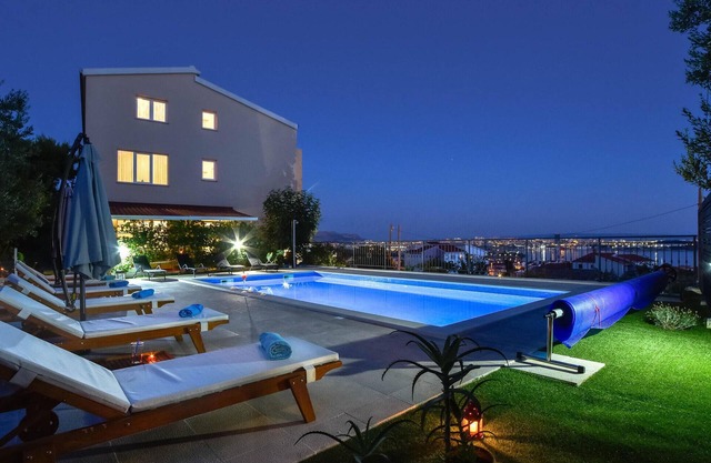 Awesome home in Kastel Sucurac in Kastel Sucurac