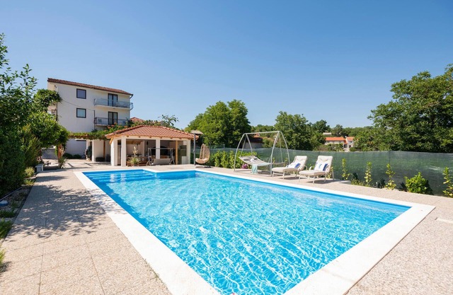 Accommodation 