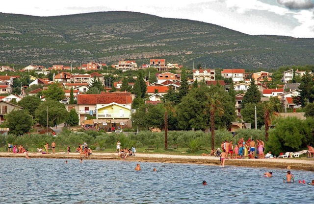 Holiday apartment Karin for 1 - 6 persons with 2 bedrooms - Holiday apartment in Karin