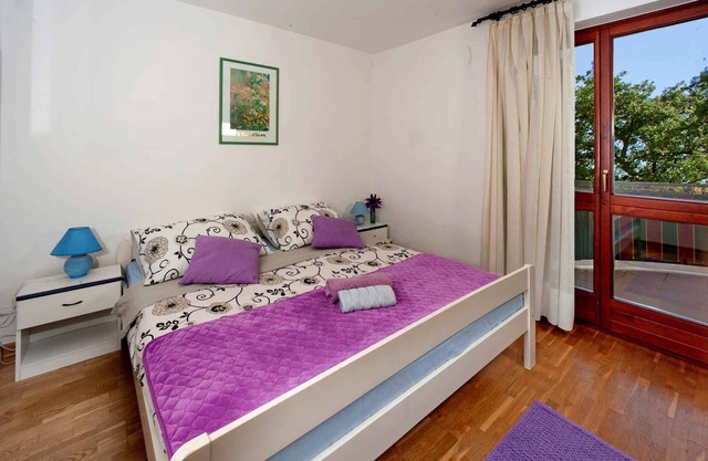 Holiday apartment mit Klimaanlage und Balkon in Poreč