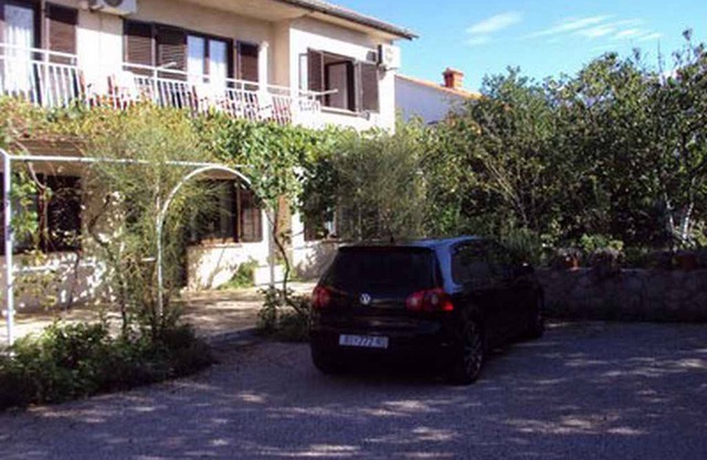 Holiday apartment with air conditioning and Internet
