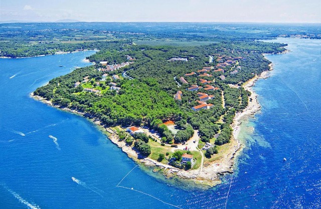 Holiday resort Lanterna Sunny Resort by Valamar Sunset Porec - CIS01221-CYB