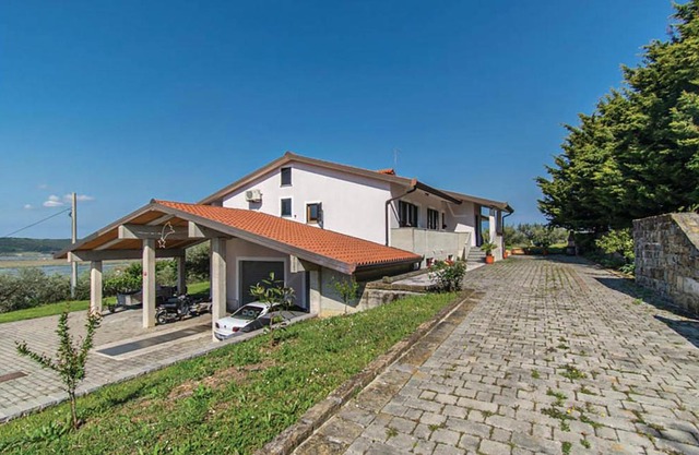 One-Bedroom Apartment in Portoroz in Portorož