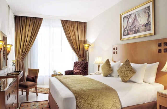 One Bedroom Apartment Near Internet Metro Station By Luxury Bookings in دبي
