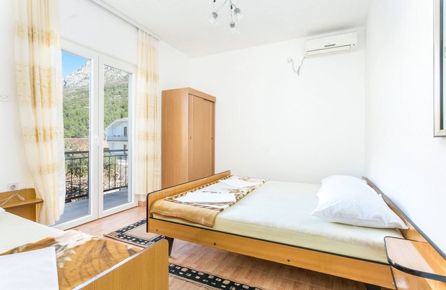 One bedroom apartment with balcony Podaca, Makarska (A-2783-c) in Podaca