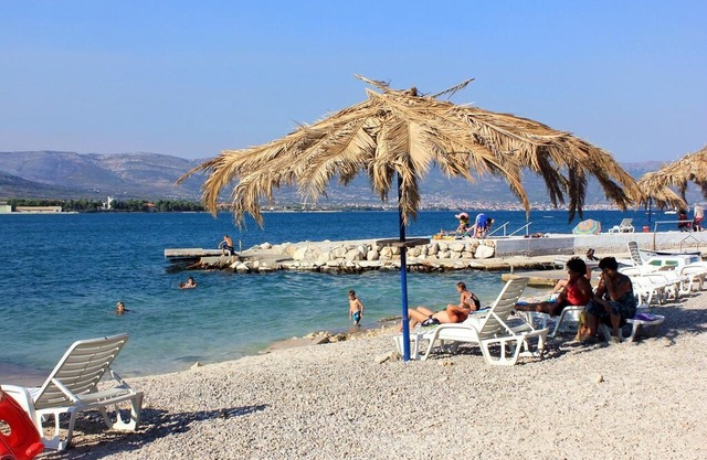 Two bedroom apartment with terrace and sea view Mastrinka, Čiovo (A-2042-c) in Trogir