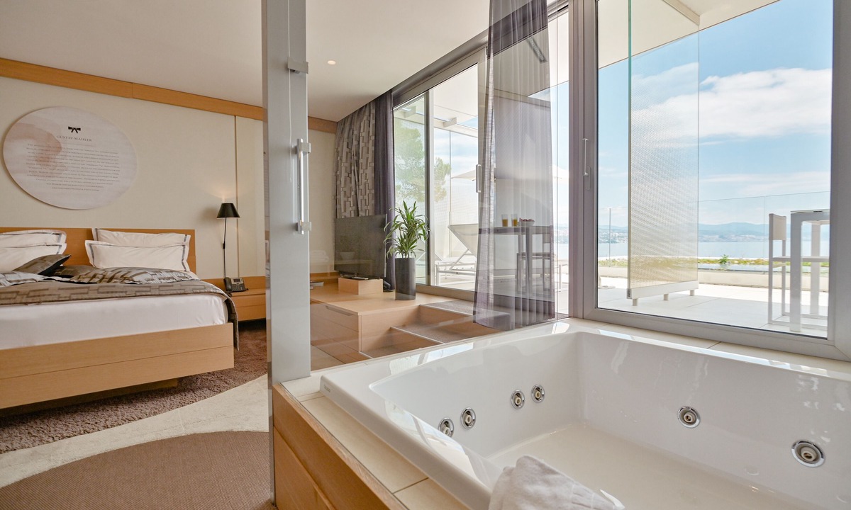 Opatija Hotel | Bevanda Hotel & Restaurant - Unique Adriatic