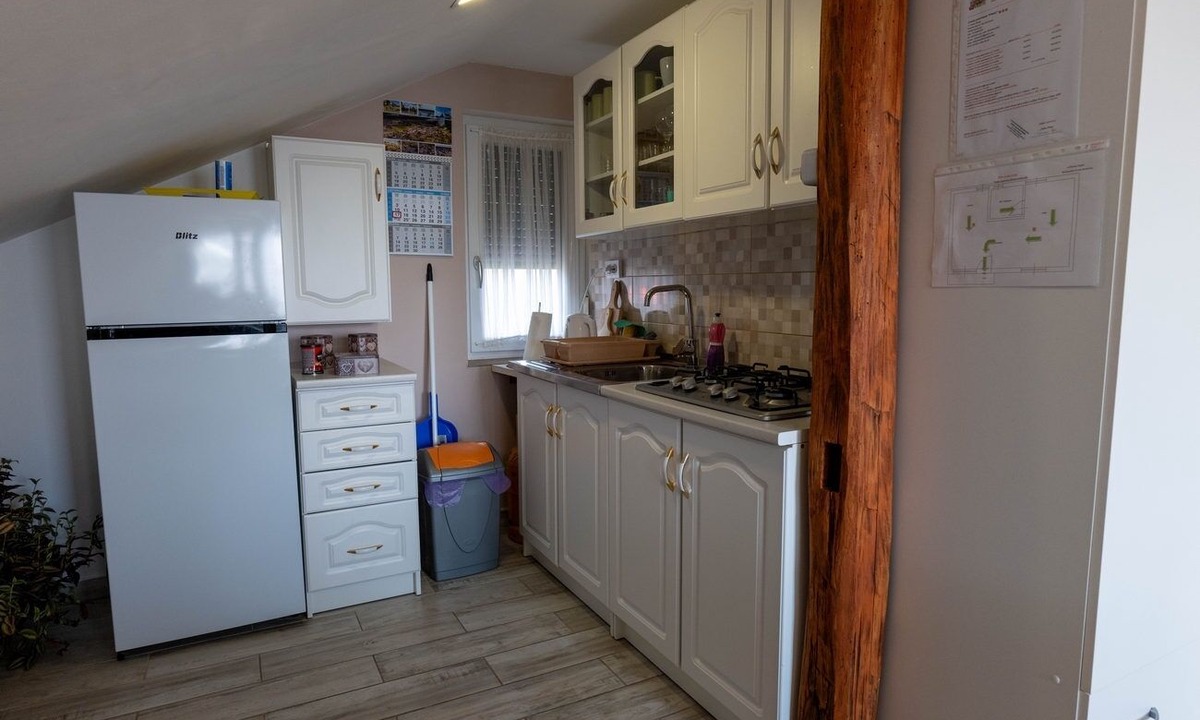 Garesnica Apartment | Studio flat with balcony Garešnica, Bjelovarska (AS-20695-b)