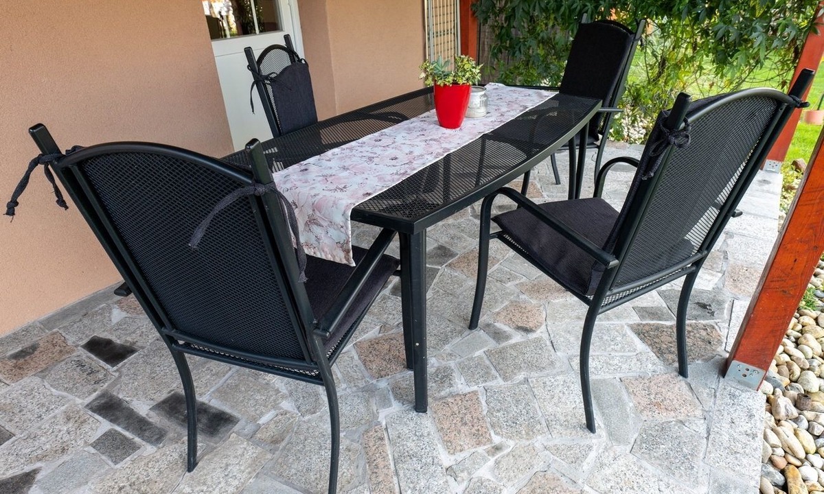 Garesnica Apartment | Studio flat with terrace Garešnica, Bjelovarska (AS-20695-a)