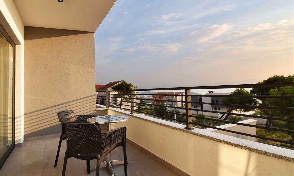 Veliko Brdo House | Villa Zoran