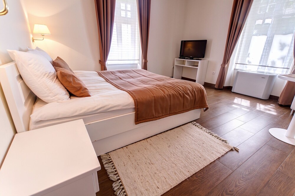 Bizeljsko House | Villa Istenič