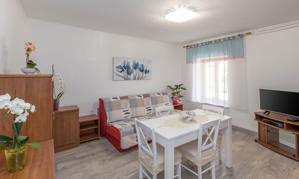 Murine Apartment | Apartment 1709