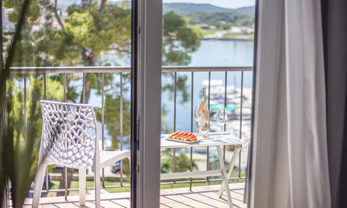 Lumbarda Hotel | Hotel Lumbarda