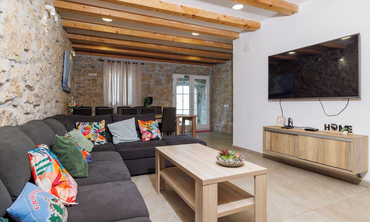 Tribalj Villa | Villa Stone Castle