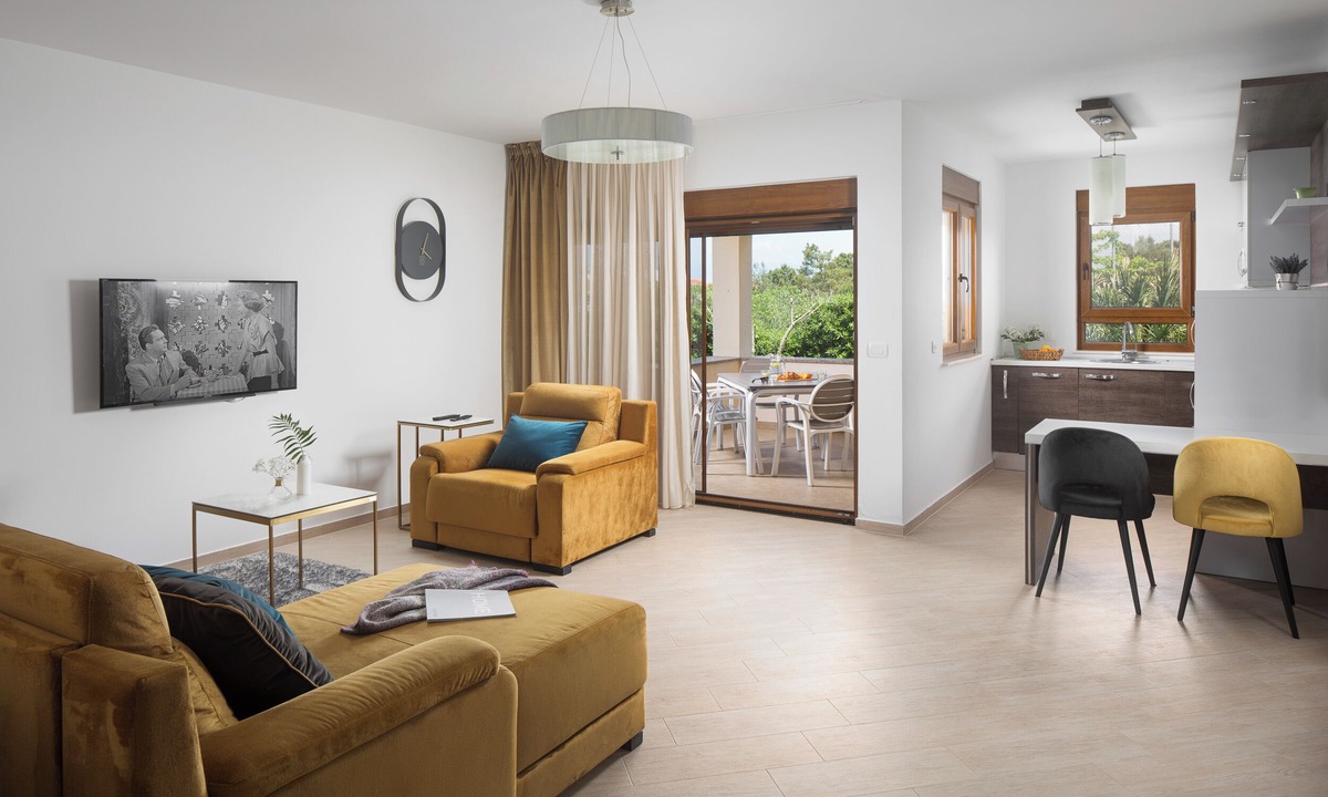 Vir Villa | Malibu Grand Royale – Luxury Group Villa