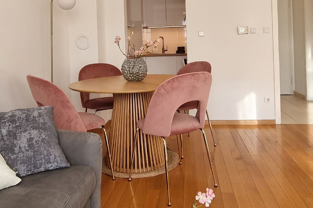 Zagreb Apartment | Take a break and unwind at this peaceful oasis.