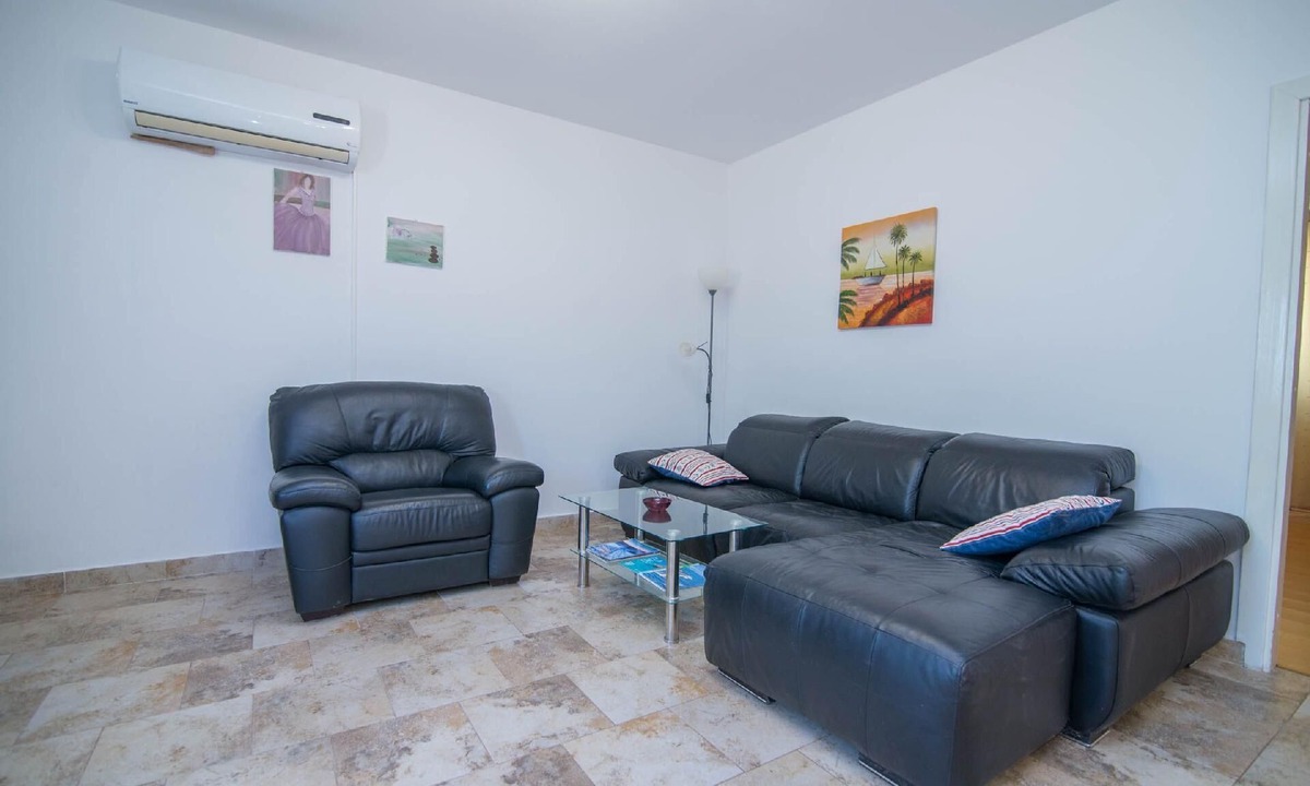 Veli Losinj Apartment | Apartment Nika in Veli Losinj
