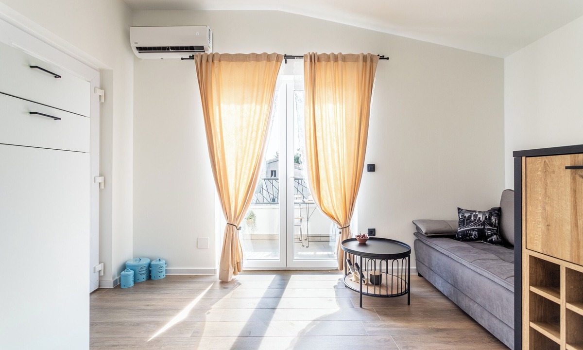 Kastel Stafilic Apartment | Studio Petar with parking and balcony
