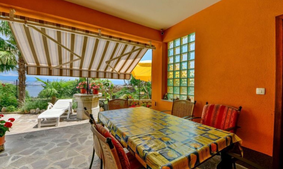 Opric Apartment | Villa Karolina by Interhome