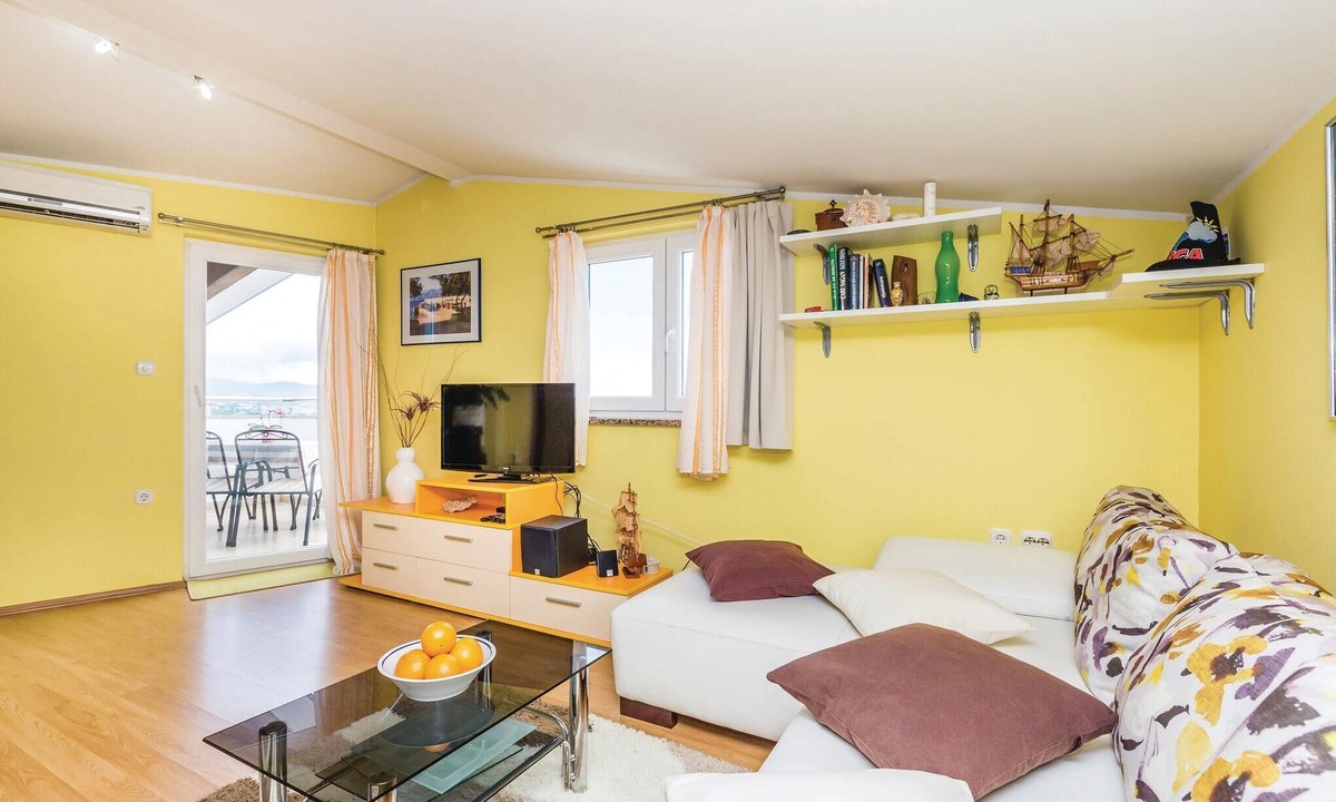 Pobri Apartment | Beach front apartment in Matulji
