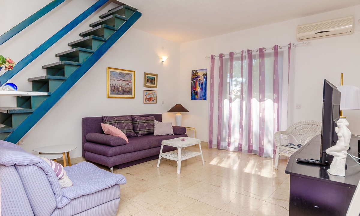 Okrug Gornji Apartment | Apartment Nataša (36821-A1) - Okrug Gornji (Ciovo)