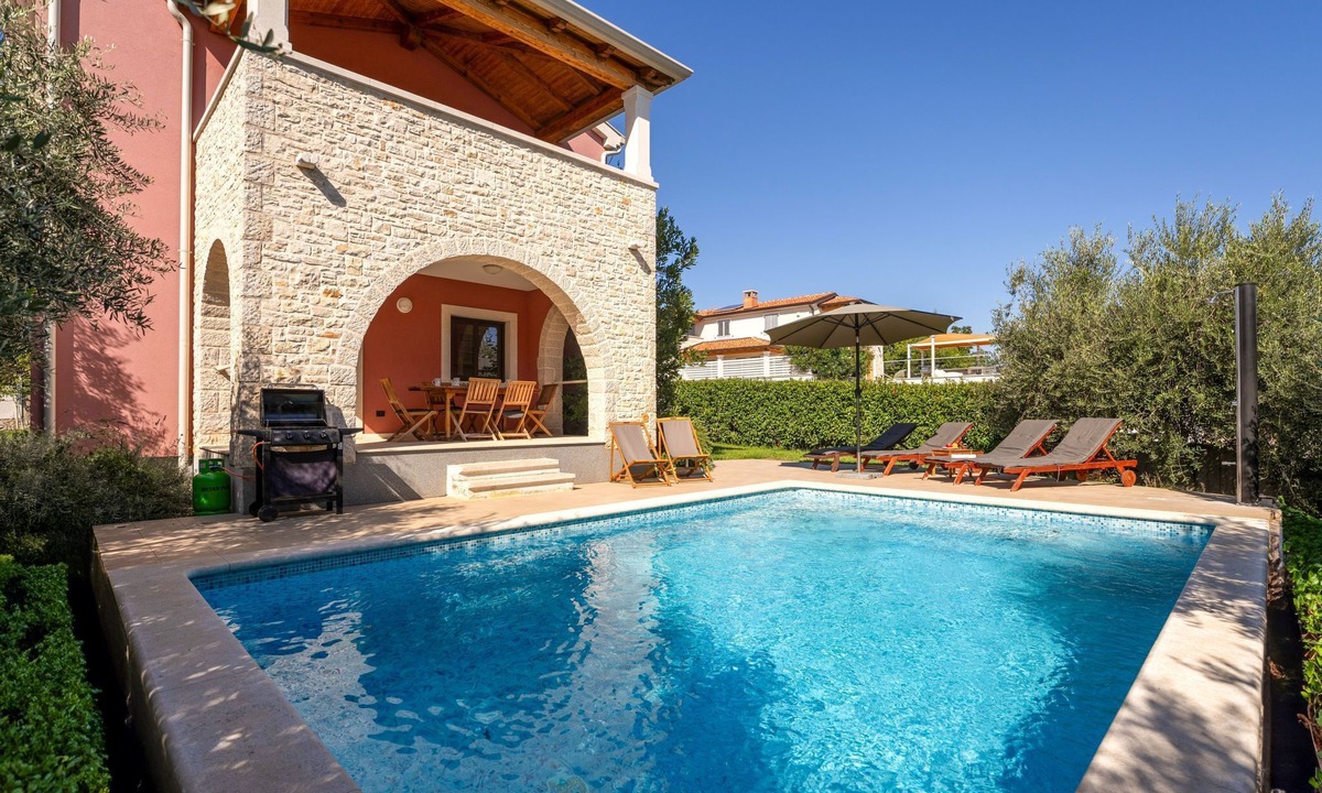 Vrvari House | Villa Casa Rea by Interhome