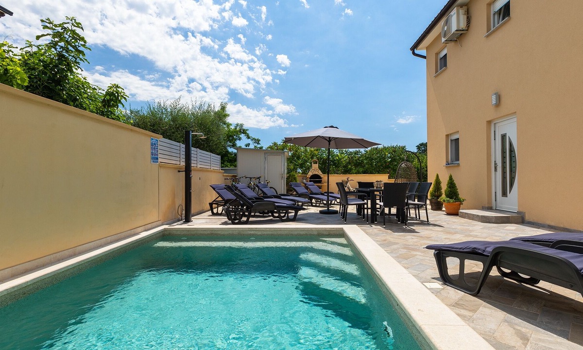 Barbariga Villa | Villa Škarec 1 by Villas Guide