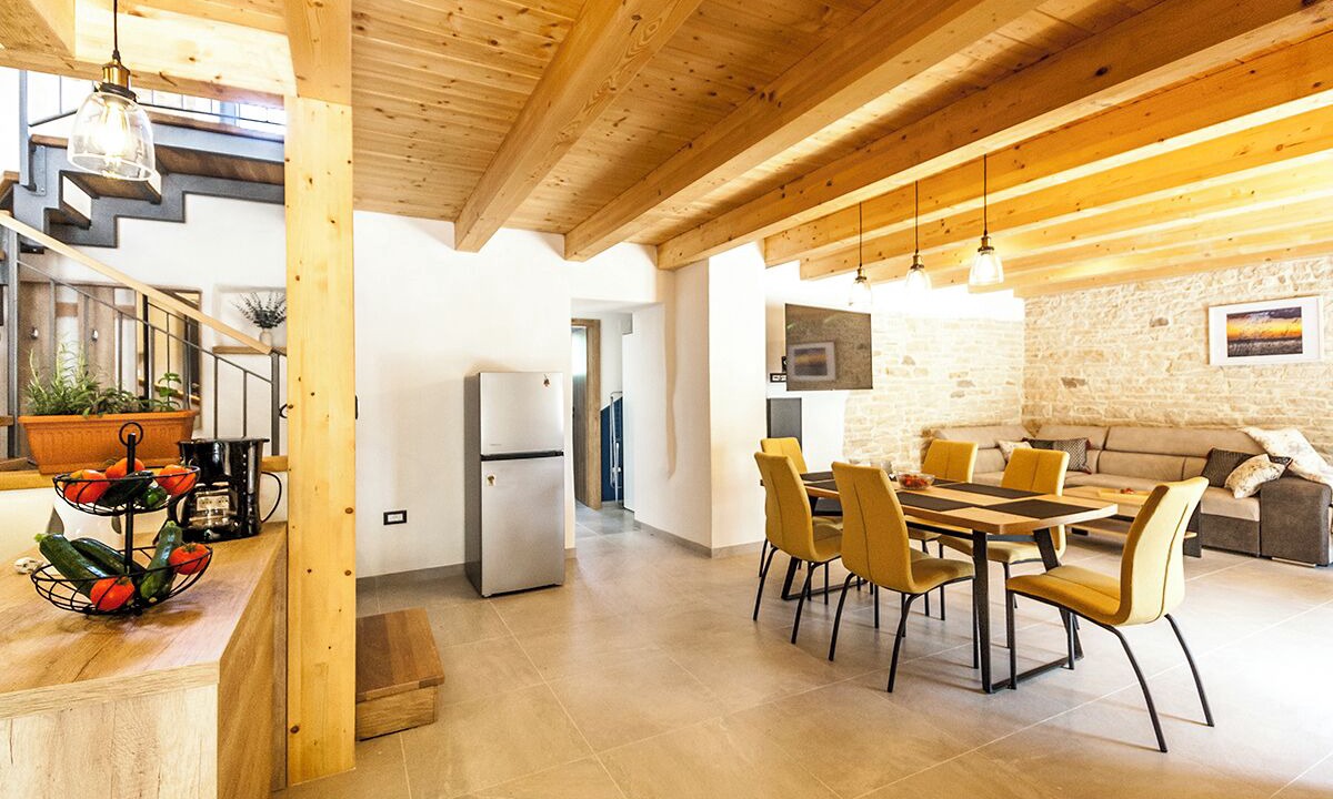 Modrusani Villa | Villa Doda with 2 bedrooms, garden, heated pool and sauna in Istria