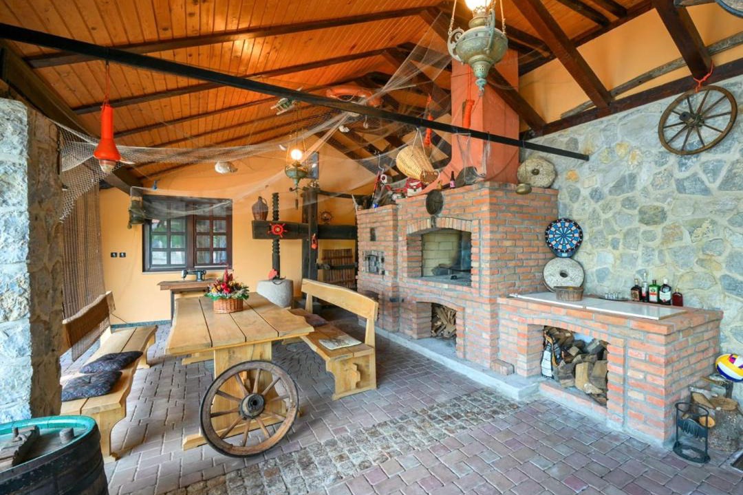 Lepoglava House | Requiem Rustical Heaven Villa with Outdoor Pool