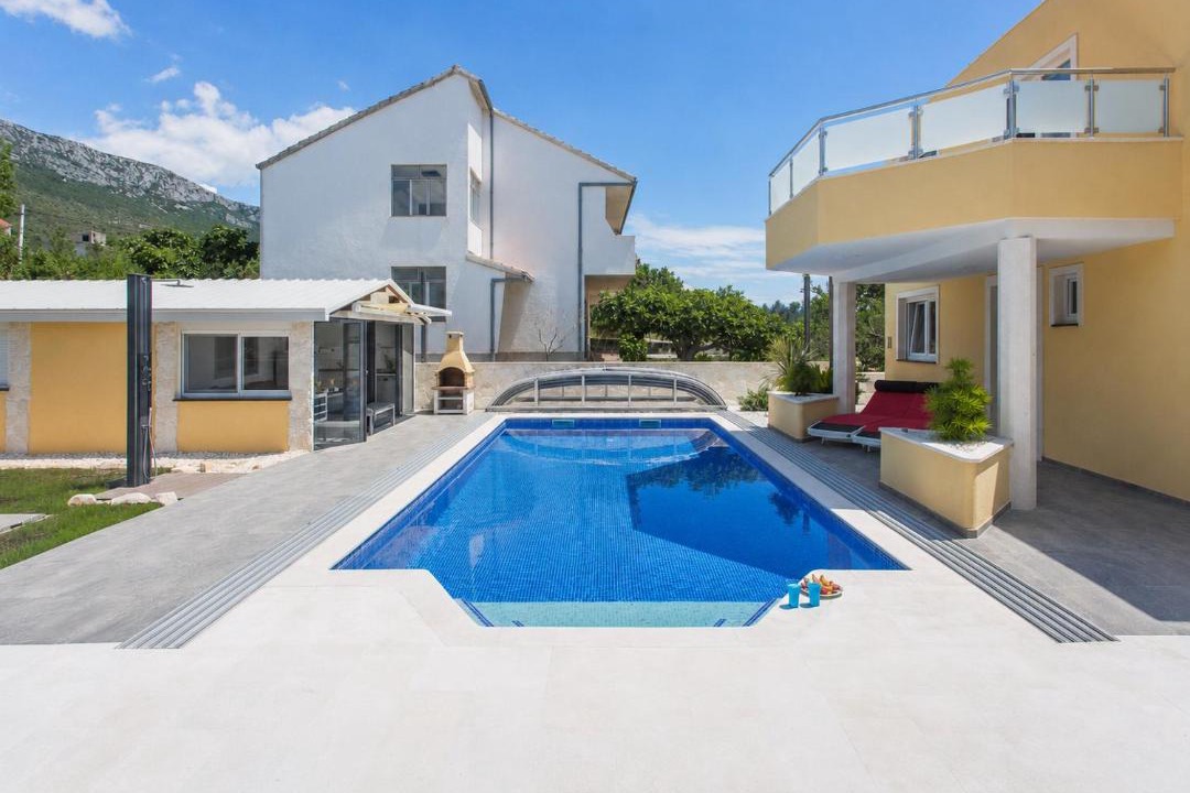 Kastel Gomilica Villa | Villa Rocco Private Saltwater Pool Split