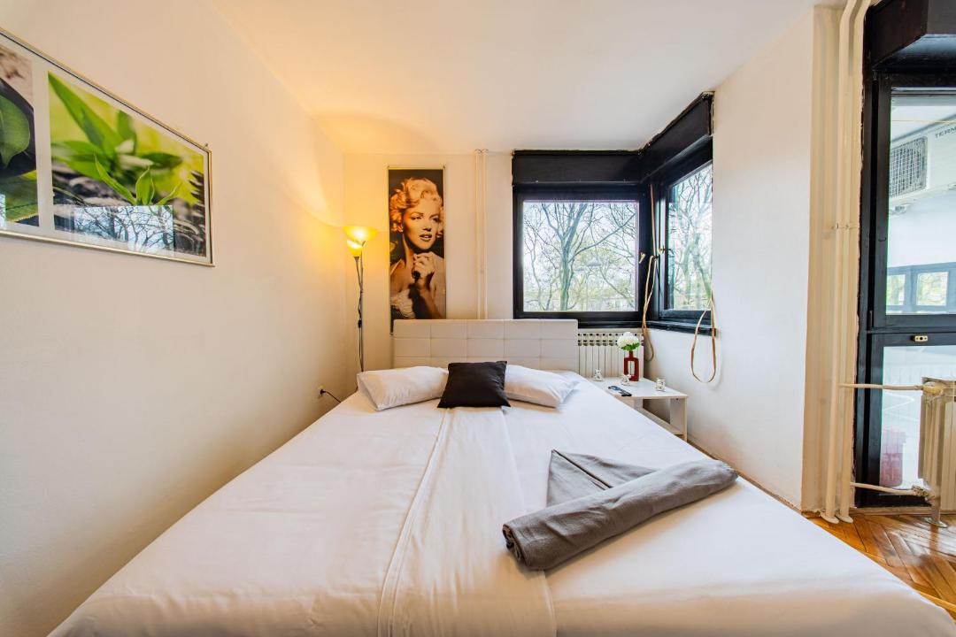 Zagreb Apartment | Zagreb 267 - Studio Apartment - Keyboy entry - Completely New - Monthly Rent - WiFi