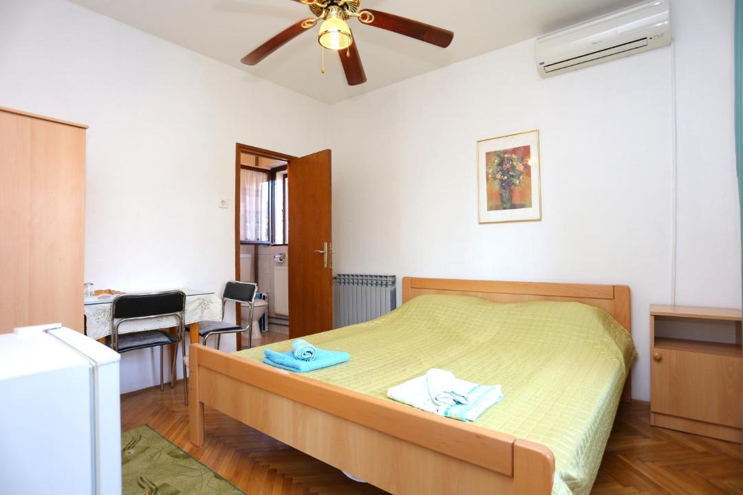 Kastel Stari Apartment | Apartments with parking space Kastel Stari, Kastela - 16344