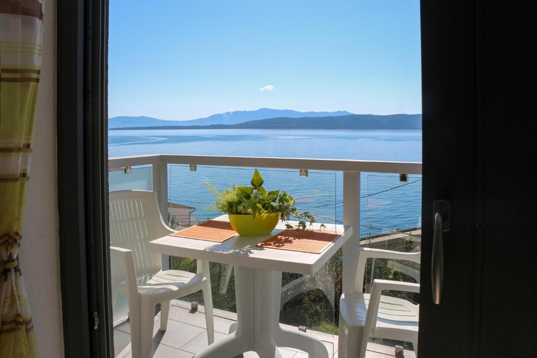 Zivogosce Apartment | Villa Riki