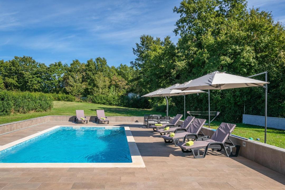 Prodol Villa | Luxury villa CHERRY in natural park