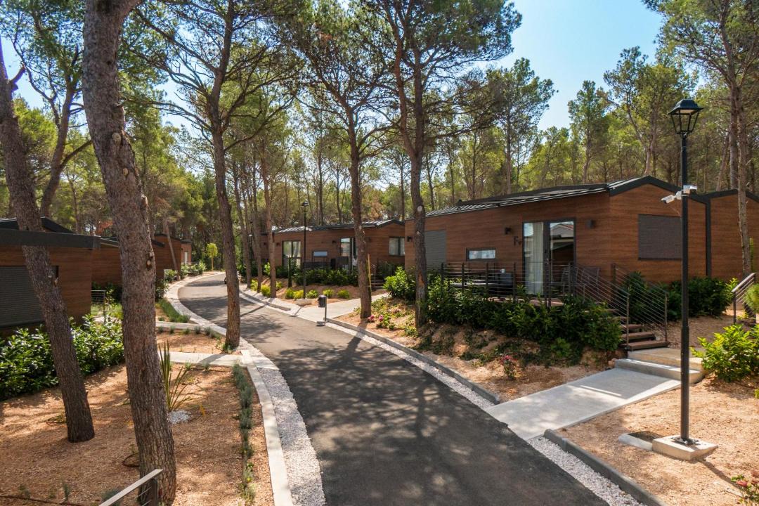 Cove Osibova (Milna) Hotel | Gava Waterman Island Cottages - All Inclusive