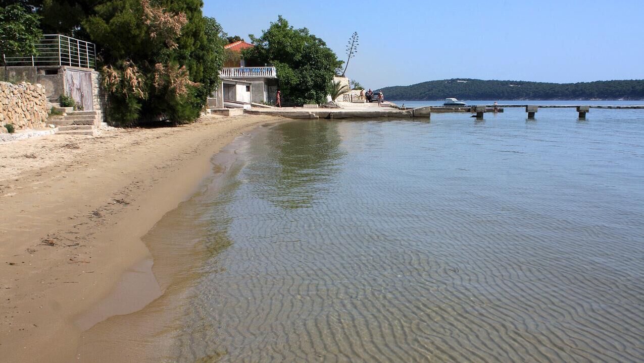 Photo of Outdoor in Banjol