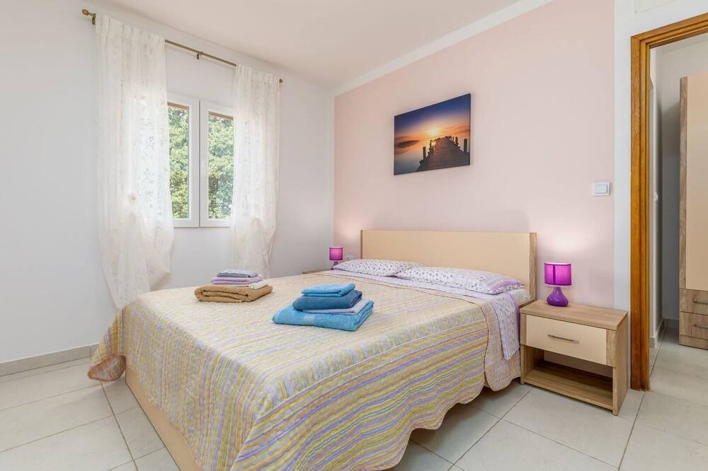 Photo of Bedroom in Krmed
