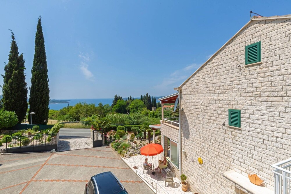 Photo of Outdoor in Trsteno