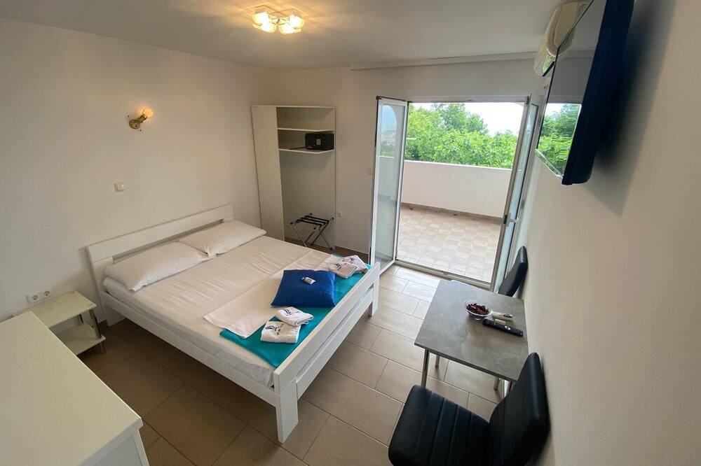 Photo of Bedroom in Omisalj