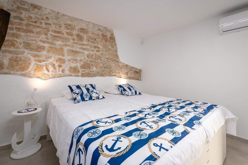 Photo of Bedroom in Kukci