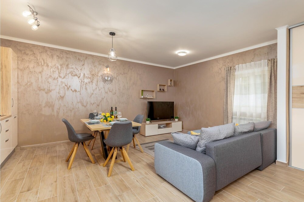Photo of Bedroom in Cepic