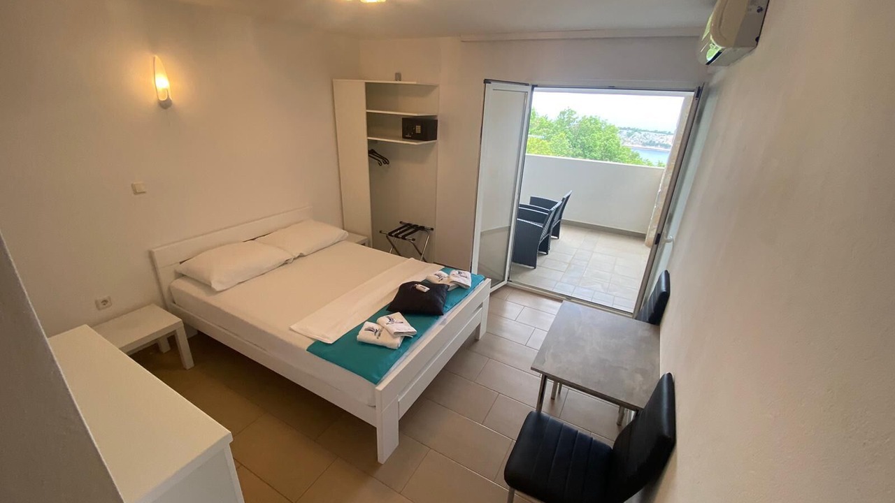 Photo of Bedroom in Omisalj