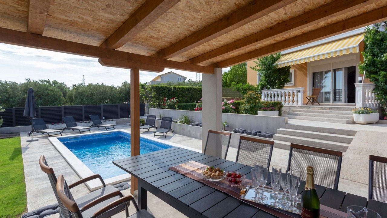 Photo of Outdoor in Kastel Sucurac