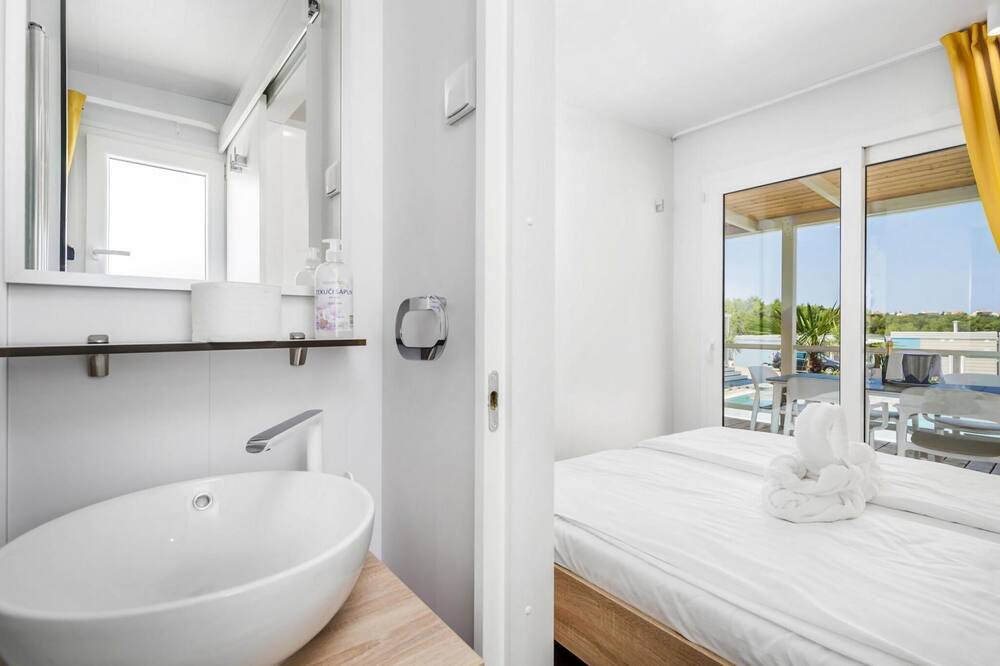 Photo of Bathroom in Omisalj