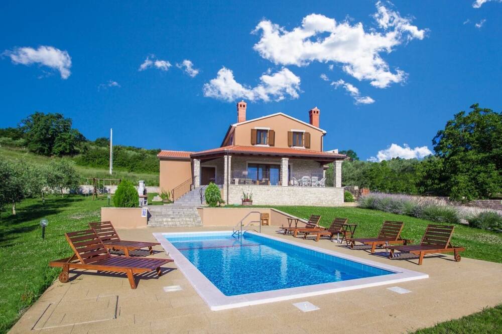 Photo of Outdoor in Rakotule