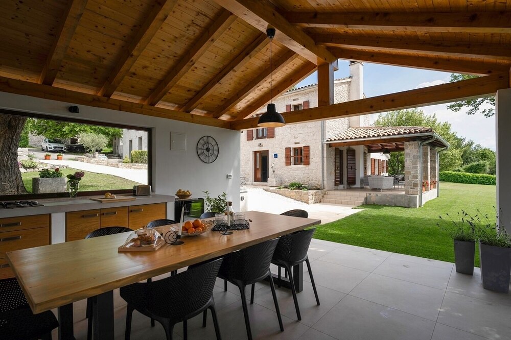 Photo of Outdoor in Buzet