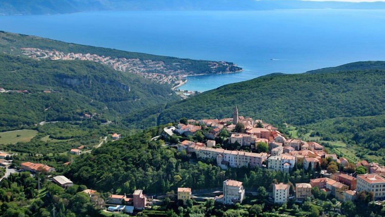 Photo of Outdoor in Ravni